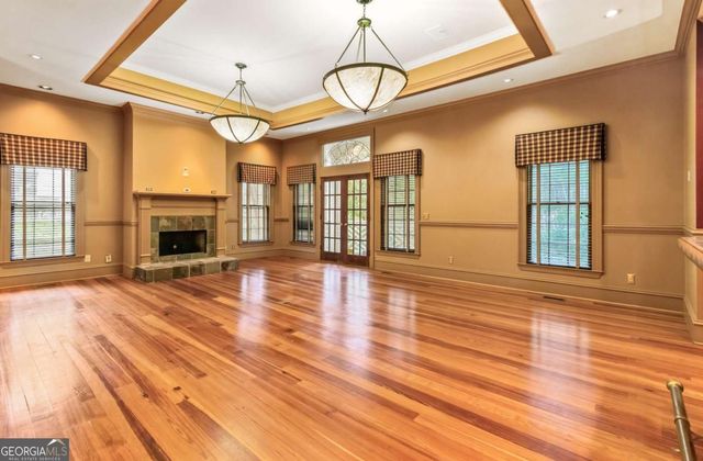 430 W Wesley Road NW, Atlanta, GA 30305