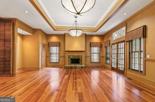 430 W Wesley Road NW, Atlanta, GA 30305