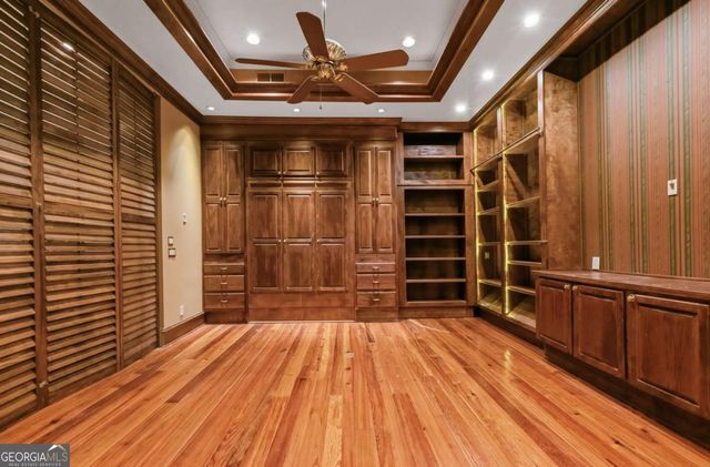 430 W Wesley Road NW, Atlanta, GA 30305