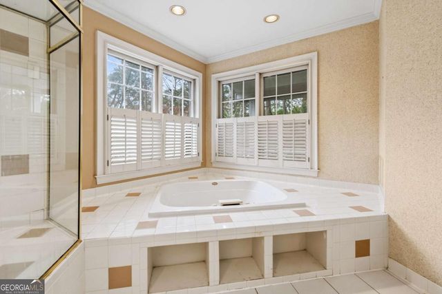 430 W Wesley Road NW, Atlanta, GA 30305