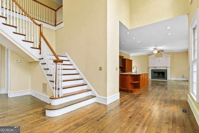 430 W Wesley Road NW, Atlanta, GA 30305