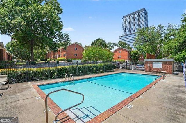 3660 Peachtree Road NE 4B, Atlanta, GA 30319