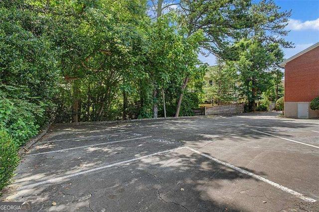 3660 Peachtree Road NE 4B, Atlanta, GA 30319