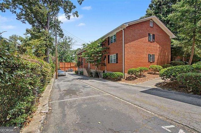 3660 Peachtree Road NE 4B, Atlanta, GA 30319