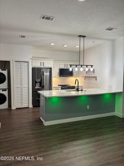 3690 KIRKPATRICK Circle 7-3, Jacksonville, FL 32210