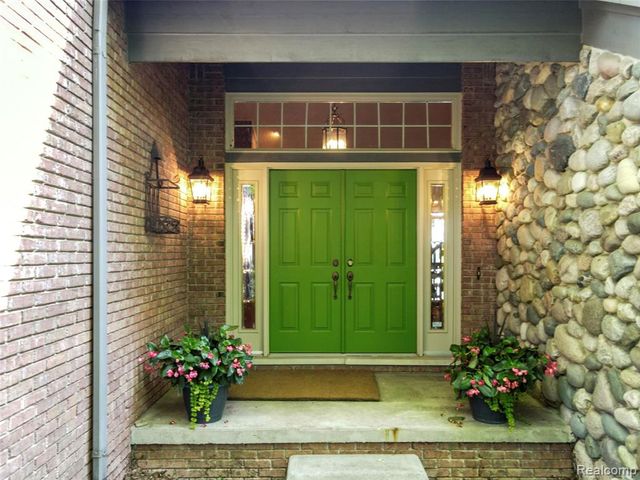 2323 Addaleen Road, Highland, MI 48357