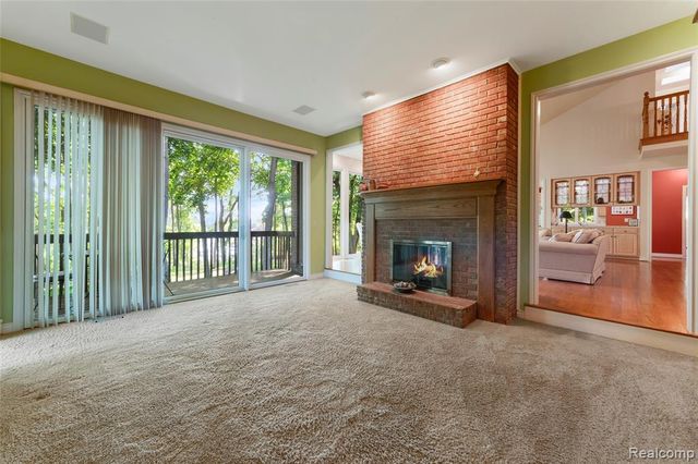 2323 Addaleen Road, Highland, MI 48357