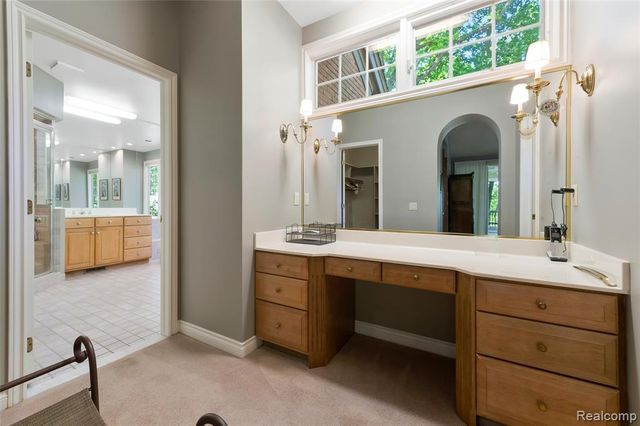 2323 Addaleen Road, Highland, MI 48357