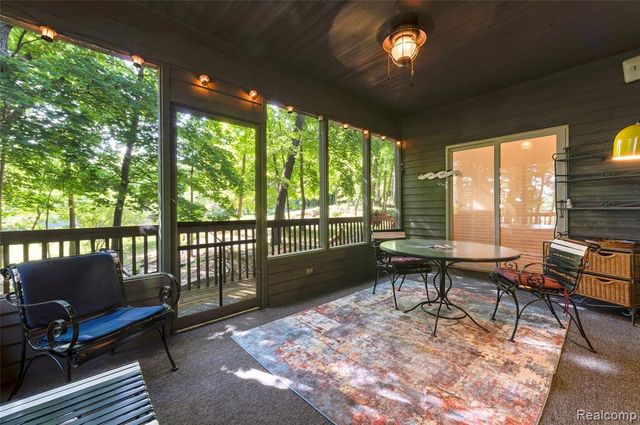 2323 Addaleen Road, Highland, MI 48357