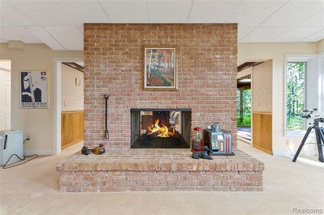 2323 Addaleen Road, Highland, MI 48357