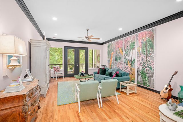 1113 Gross Street, Houston, TX 77019