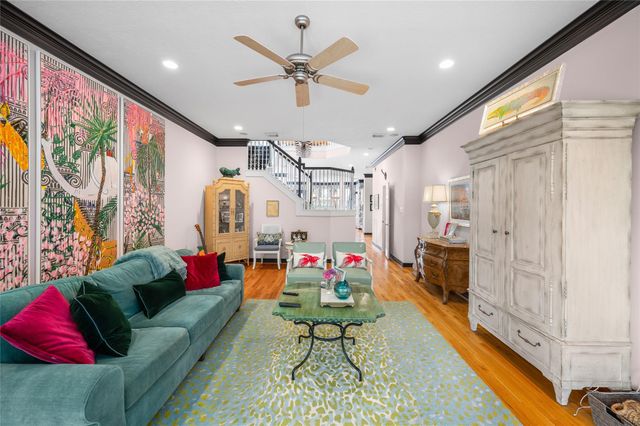1113 Gross Street, Houston, TX 77019