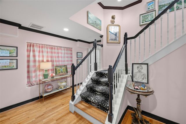 1113 Gross Street, Houston, TX 77019
