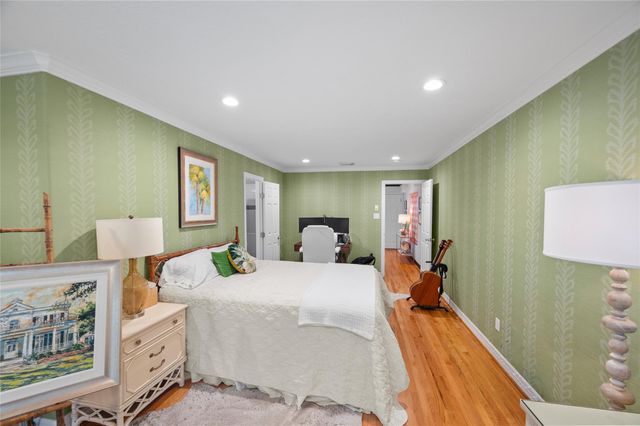 1113 Gross Street, Houston, TX 77019