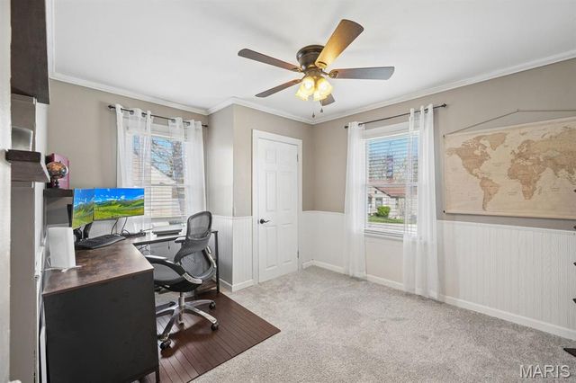404 E Lakeview Drive, Warrenton, MO 63383