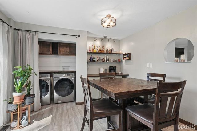 404 E Lakeview Drive, Warrenton, MO 63383