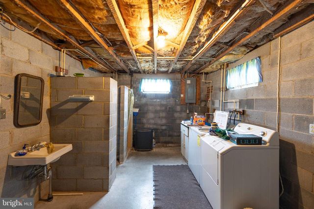 2725 CARPERS PIKE, Gore, VA 22637