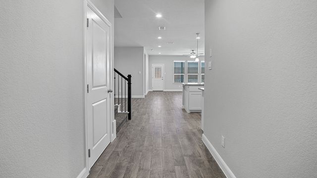 215 WINDMILL Drive, Rhome, TX 76078