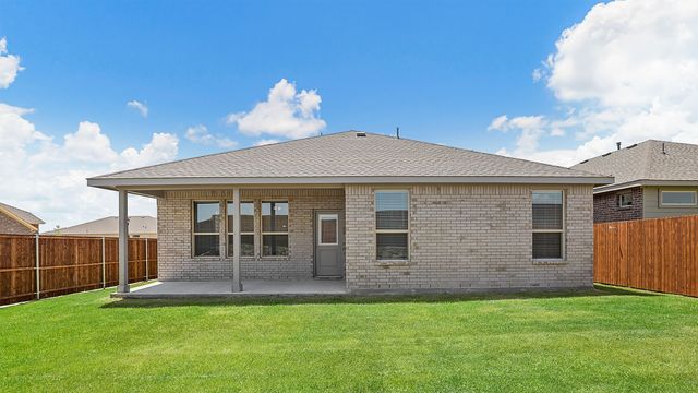215 WINDMILL Drive, Rhome, TX 76078