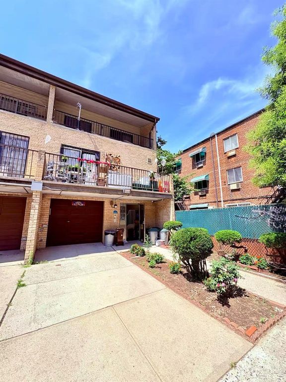 143-53 Barclay Avenue A9, Flushing, NY 11355