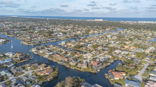 8 COLLINGVILLE COURT, Palm Coast, FL 32137