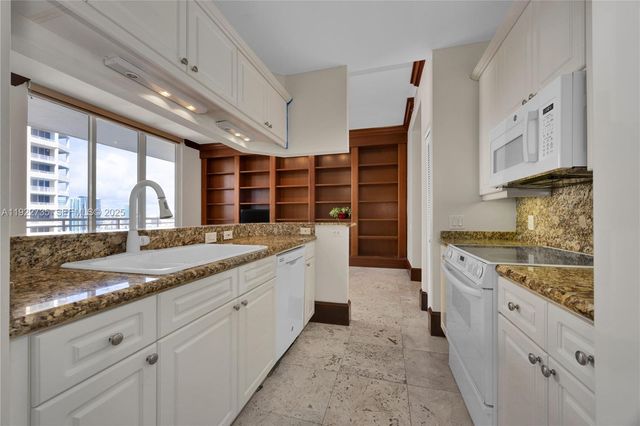 808 Brickell Key Dr 3603, Miami, FL 33131