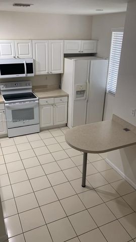17347 NW 7th Ave 108, Miami Gardens, FL 33169