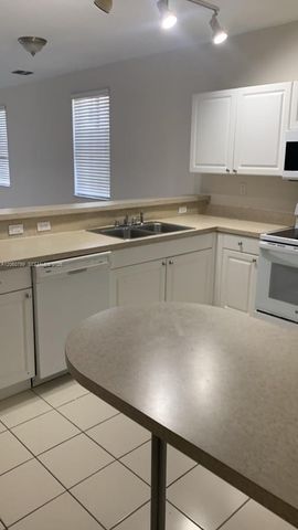 17347 NW 7th Ave 108, Miami Gardens, FL 33169