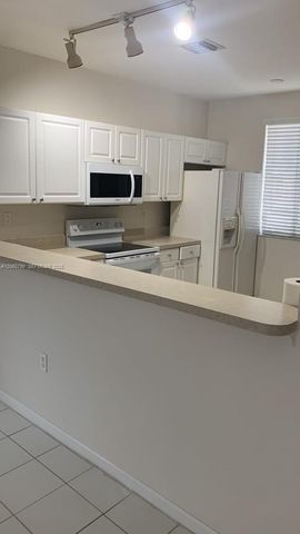 17347 NW 7th Ave 108, Miami Gardens, FL 33169