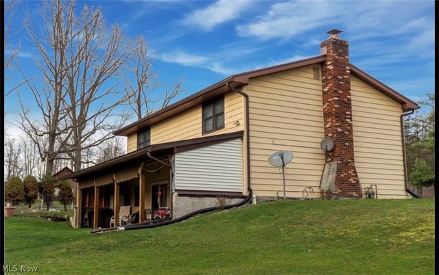 871 S County Line Road, Geneva, OH 44041