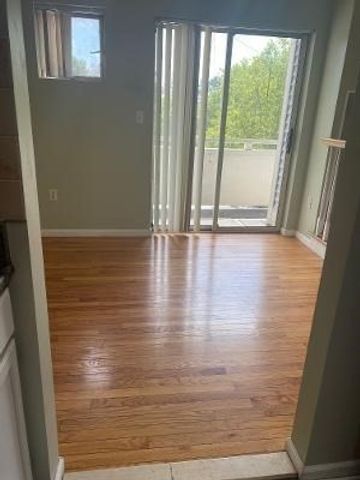 200 Falls Blvd. E302, Quincy, MA 02169