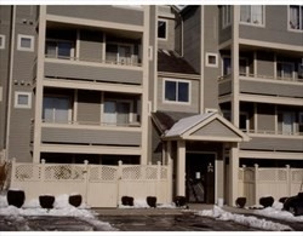 200 Falls Blvd. E302, Quincy, MA 02169