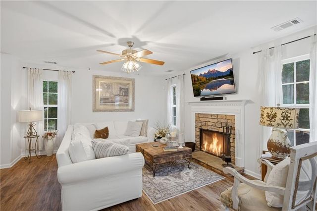 148 Pine Tree Court, Dawsonville, GA 30534