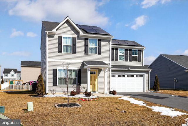 1112 SCRUGGS LN, Grottoes, VA 24441