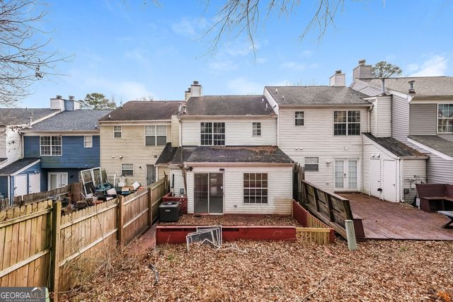 5713 Wells Circle, Stone Mountain, GA 30087