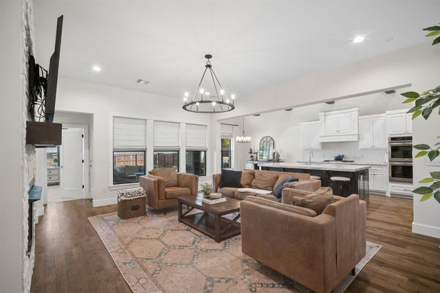 2240 W Charlotte Street, Broken Arrow, OK 74011