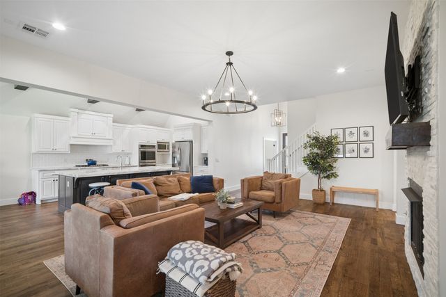 2240 W Charlotte Street, Broken Arrow, OK 74011