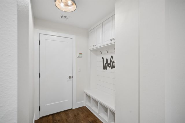 2240 W Charlotte Street, Broken Arrow, OK 74011