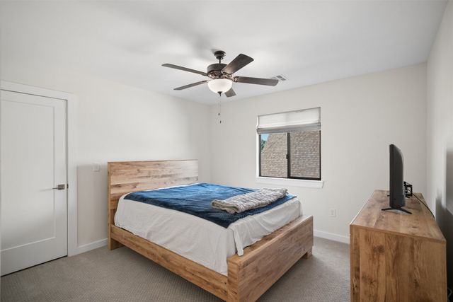2240 W Charlotte Street, Broken Arrow, OK 74011