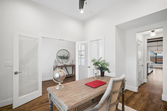 2240 W Charlotte Street, Broken Arrow, OK 74011