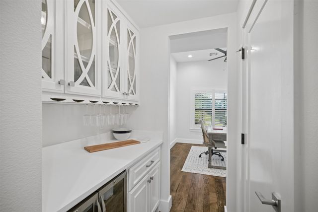 2240 W Charlotte Street, Broken Arrow, OK 74011