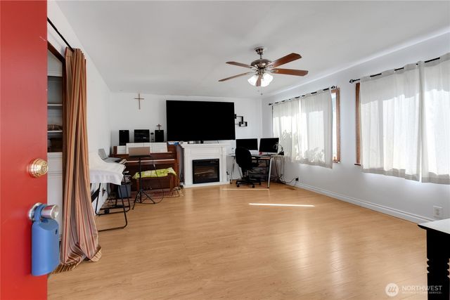 8602 32nd Avenue S #144, Lakewood, WA 98499