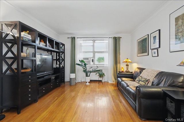 90 BRYANT Avenue Abby-1B, White Plains, NY 10605