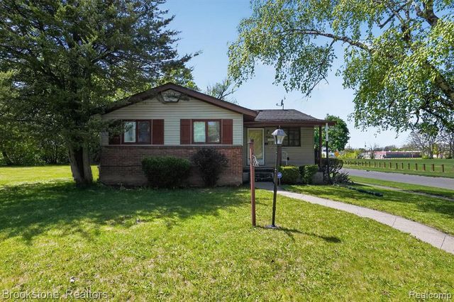 3921 Kellar Avenue, Flint, MI 48504