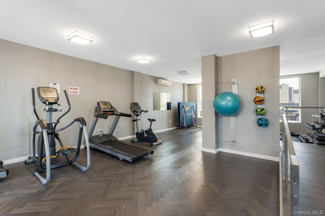 1414 W 4th Street PH5, Brooklyn, NY 11204