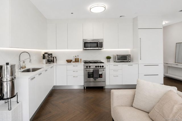 1414 W 4th Street PH5, Brooklyn, NY 11204