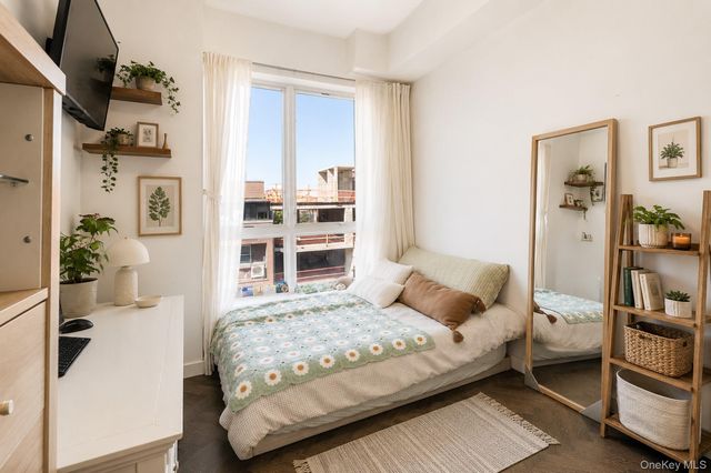 1414 W 4th Street PH5, Brooklyn, NY 11204