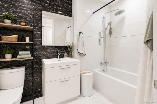 1414 W 4th Street PH5, Brooklyn, NY 11204