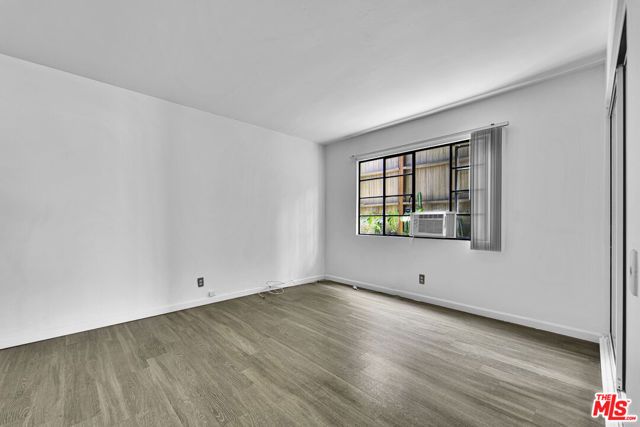 2556 W 5th Street, Los Angeles, CA 90057