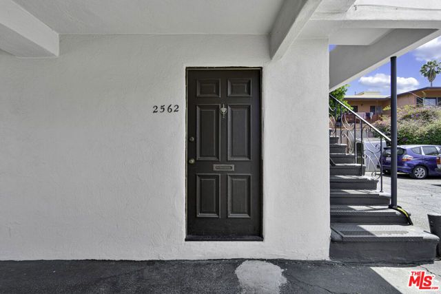2556 W 5th Street, Los Angeles, CA 90057